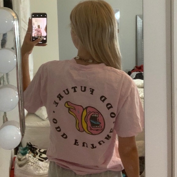 Pink Santa Cruz tee - Picture 2 of 2